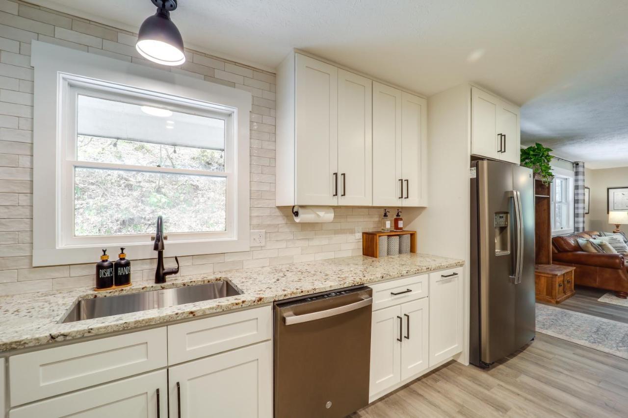 Pet-Friendly Boone Vacation Rental With Deck! Kültér fotó
