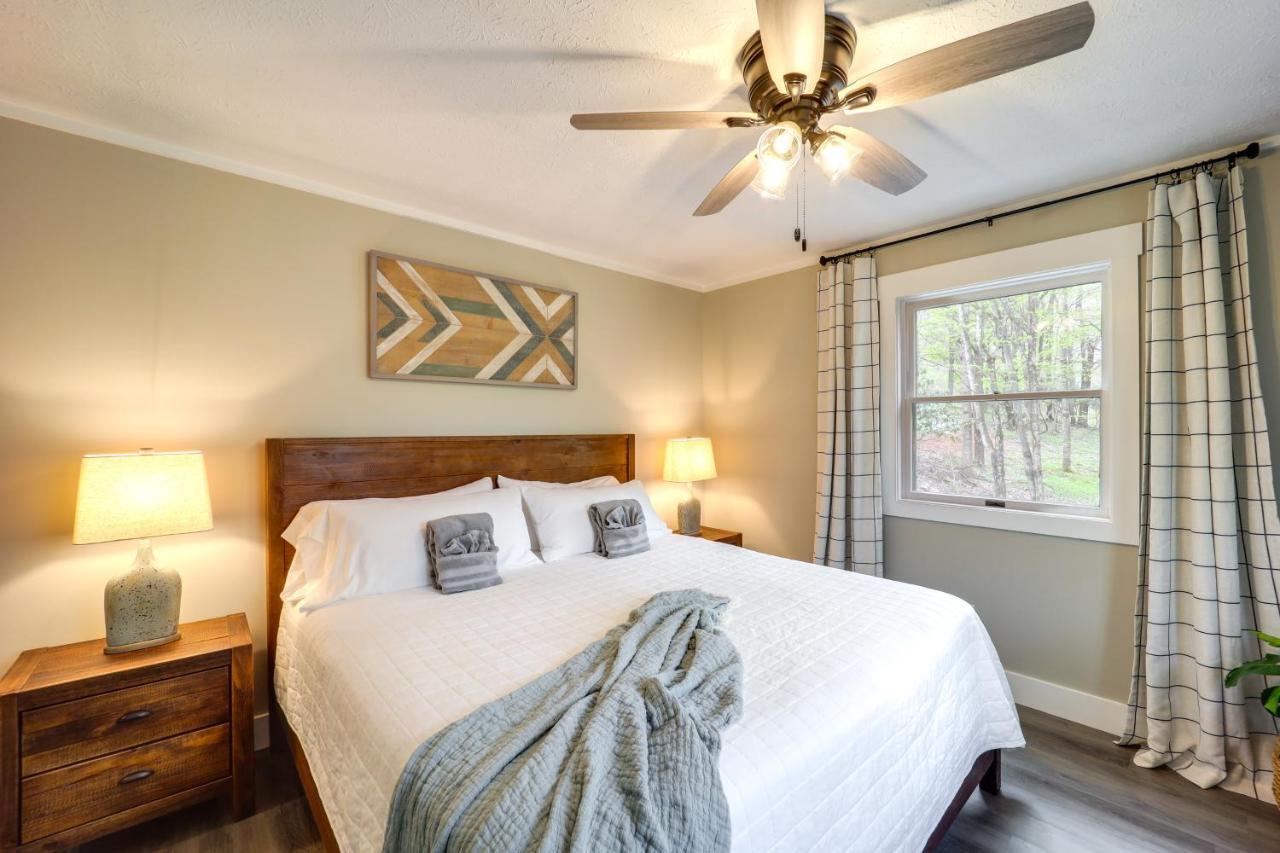 Pet-Friendly Boone Vacation Rental With Deck! Kültér fotó