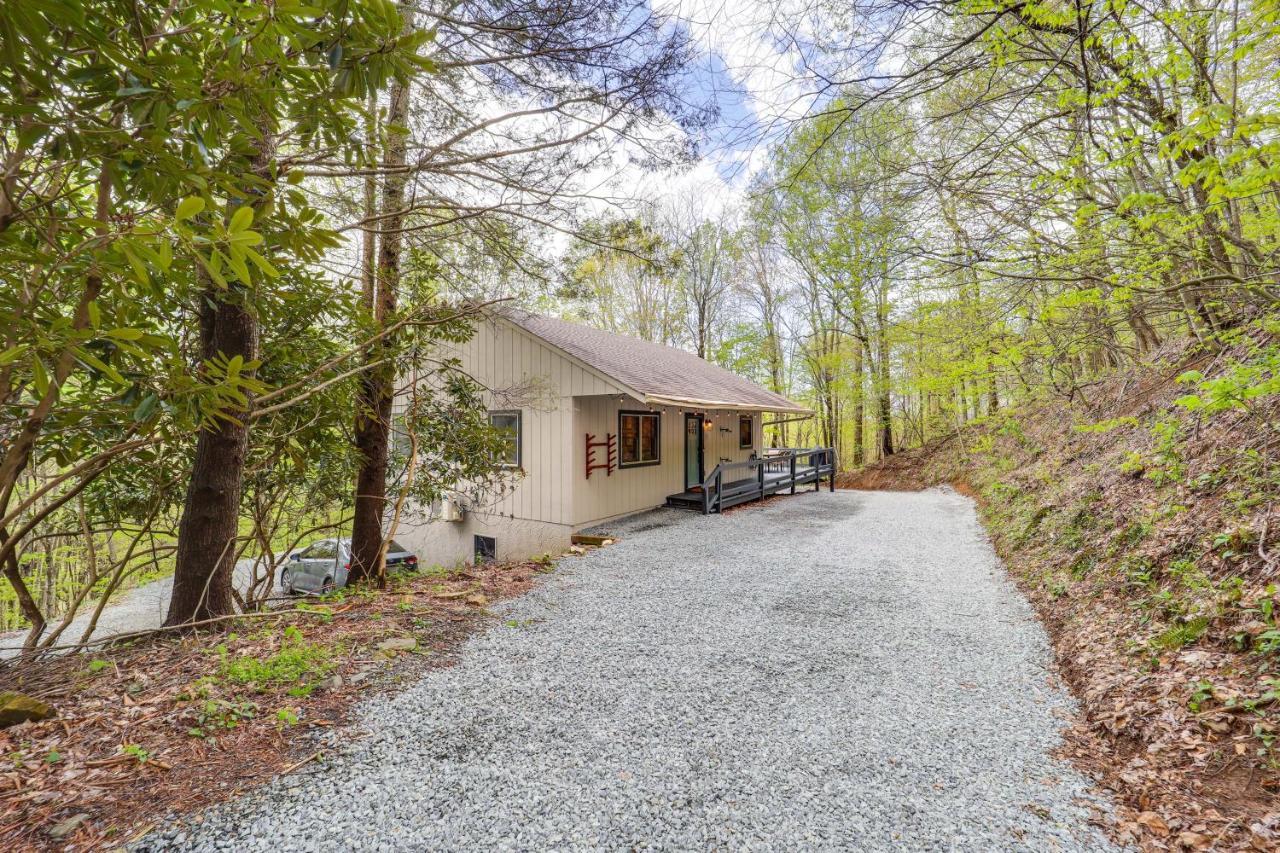 Pet-Friendly Boone Vacation Rental With Deck! Kültér fotó